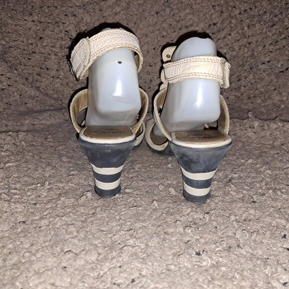 VINTAGE FLY GIRL-FLY LONDON-Prune-Beige Studded Leather-Sz 41/9.5-Excellent - Picture 6 of 8